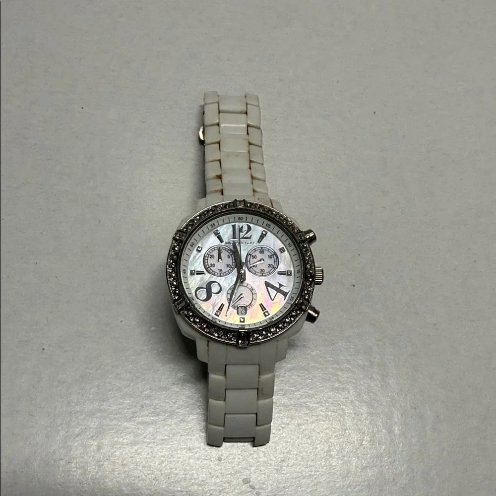Michael Kors White Ivory Pearl Face Watch Stainless Steel LIKE NEW - Rhinestones